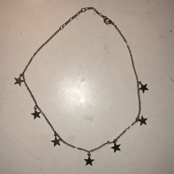 Brandy Melville Jewelry - Gold star choker ⭐️